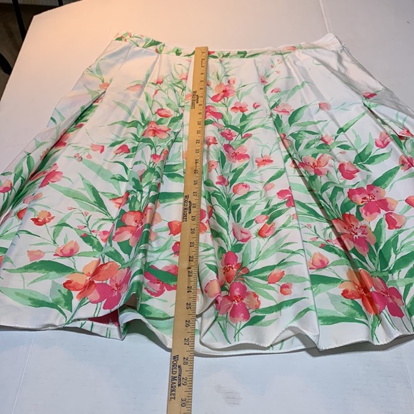 Jones New York Full A line Modern Flowers Skirt size 18 - Picture 5 of 7